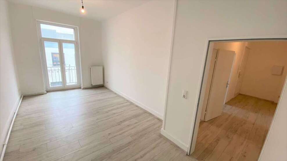 Wohnung zum Mieten in Frankfurt 1.150 € 74.35 m²