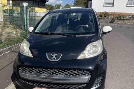 Peugeot 107 266.000 km 699 &euro; Altenstadt 63674