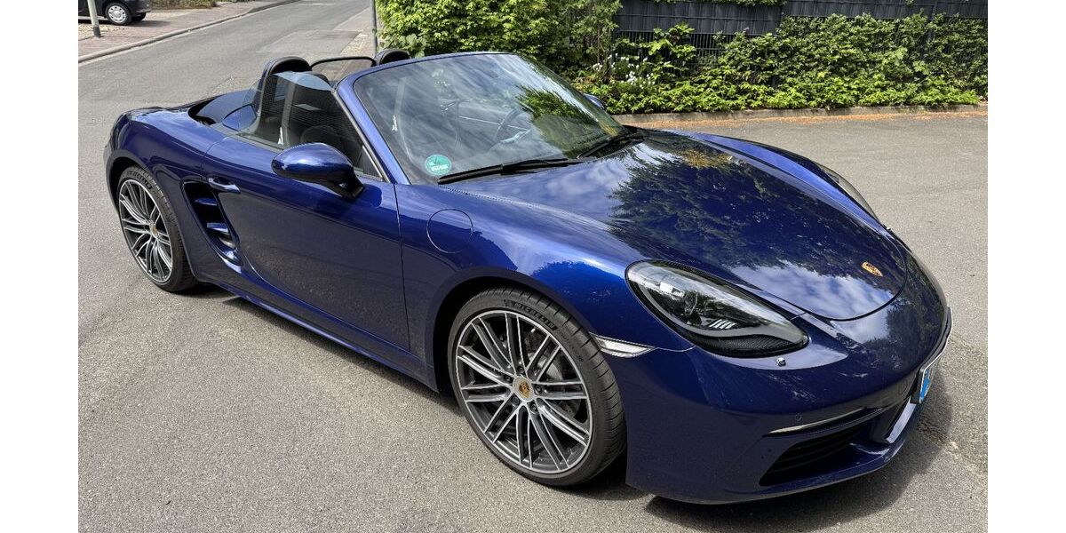 Porsche Boxster 38.000 km 75.000 &euro; Niedernhausen 65527