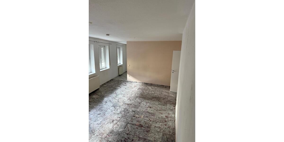 Etagenwohnung Hanau Großauheim - 2 Zimmer, 64 m&sup2;, 1.050&euro; | Angebot:25634126