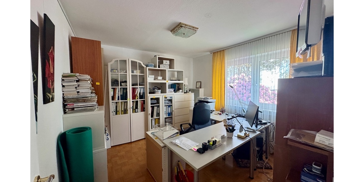 Oberursel: Kapitalanlage! Großzügige 5-Zimmerwohnung in absoluter Ruhe- und Sonnenlage! - Etagenwohnung Oberursel | Angebot:26905038