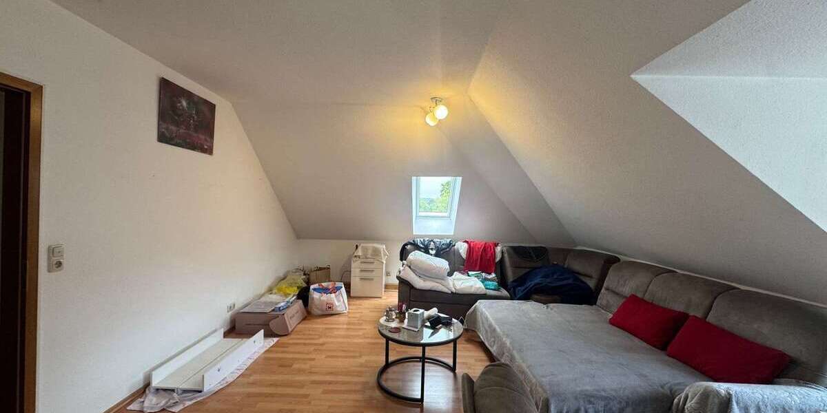 Etagenwohnung Oberursel - 3 Zimmer, 83 m&sup2;, 872&euro; | Angebot:25191523