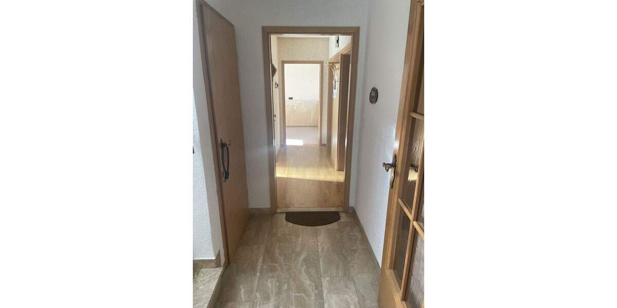 Doppelhaushälfte Frankfurt Harheim - 7 Zimmer, 170 m&sup2;, 690.000&euro; | Angebot:25820766