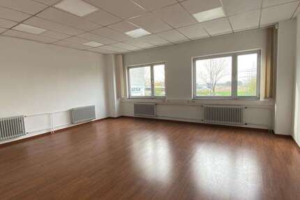 Büro in Frankfurt am Main 3.293 € 313 m² zimmer