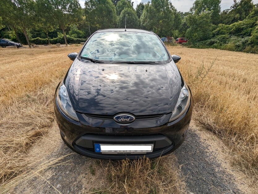 Ford Fiesta 65.530 km 5.300 € Wiesbaden 65183