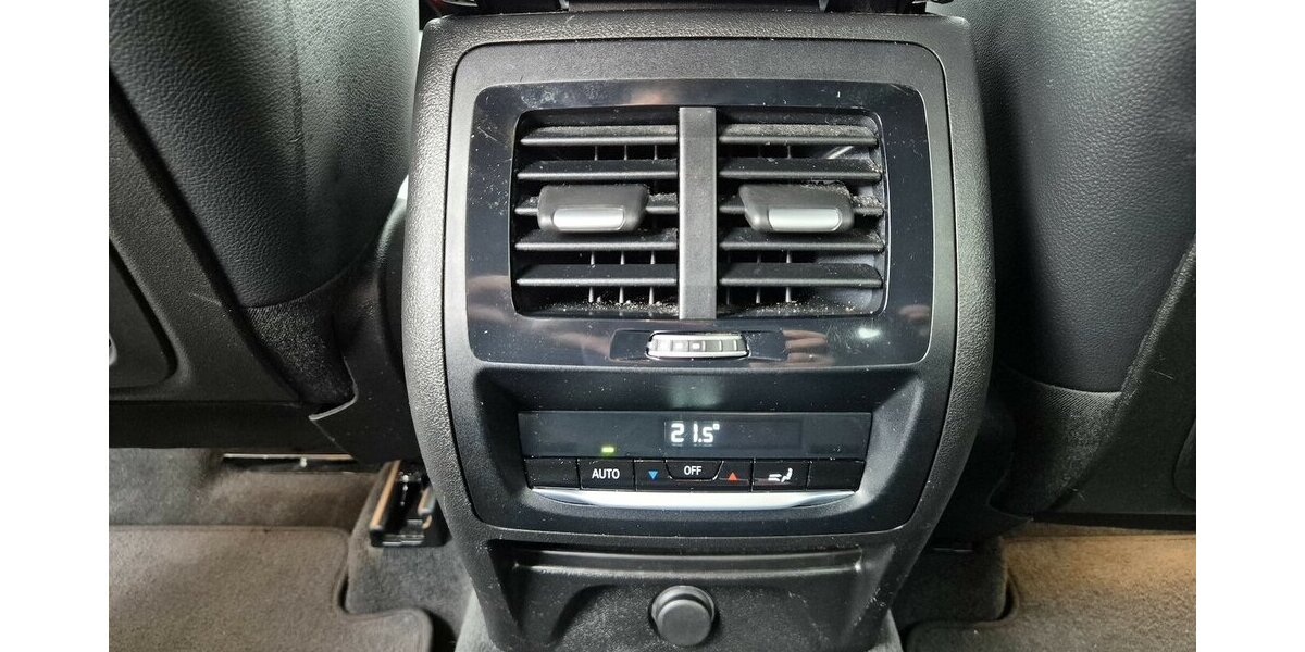 BMW X3 xDrive 20 i xLine, HUD, Kamera, Ambientebeleuch 69.700 km 23.790 &euro; Rodgau 63110