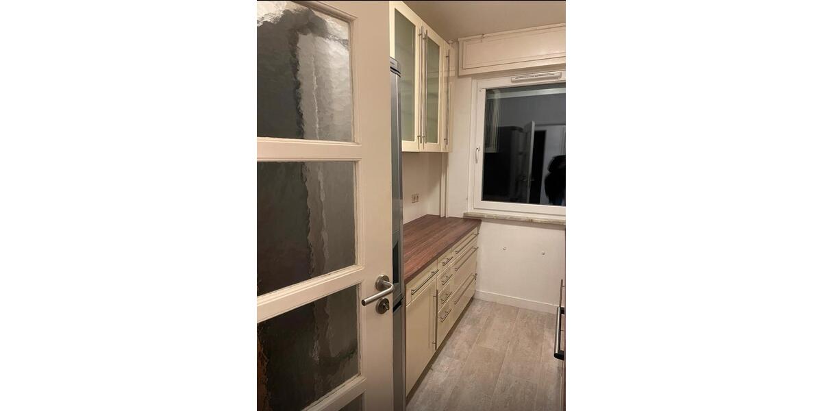 Erdgeschoßwohnung Frankfurt am Main Sachsenhausen Süd - 3 Zimmer, 52 m&sup2;, 1.100&euro; | Angebot:26381191