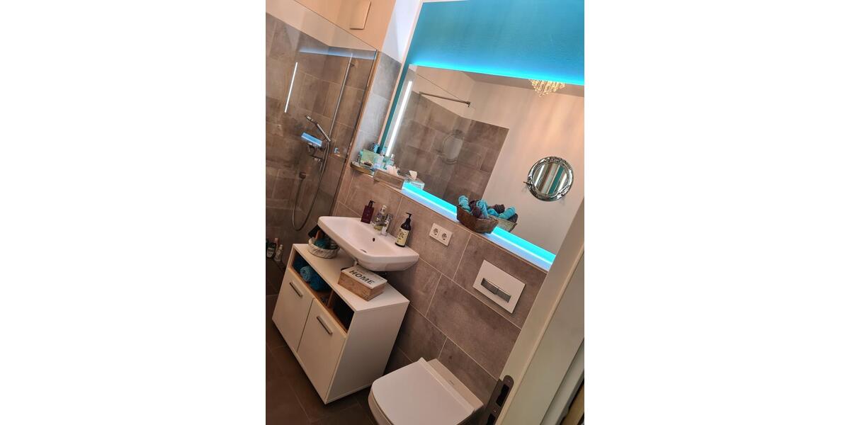 Etagenwohnung Offenbach am Main Hafen - 2 Zimmer, 67 m&sup2;, 1.899&euro; | Angebot:26623508