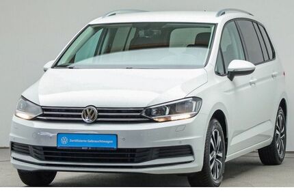 VW Touran 86.500 km 22.888 &euro; Mühlheim 63165