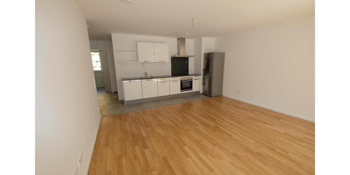 Etagenwohnung Frankfurt am Main Eschersheim - 2 Zimmer, 61 m&sup2;, 1.300&euro; | Angebot:25713304