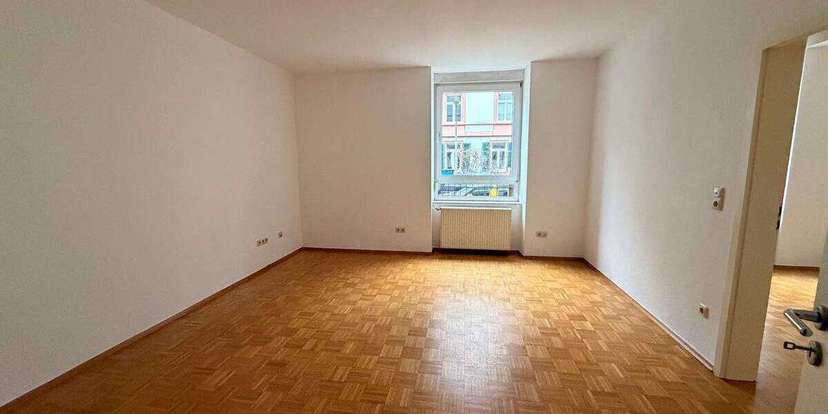 Etagenwohnung Frankfurt am Main Nordend-West - 3 Zimmer, 80 m&sup2;, 1.480&euro; | Angebot:25690966