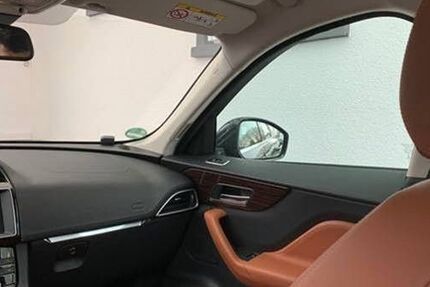 Jaguar F-Pace 130.000 km 17.500 &euro; Dreieich 63303