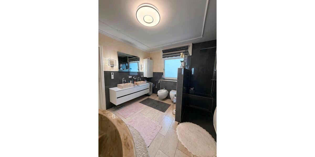 Einfamilienhaus Rodenbach - 10 Zimmer, 250 m&sup2;, 1.249.000&euro; | Angebot:27081698