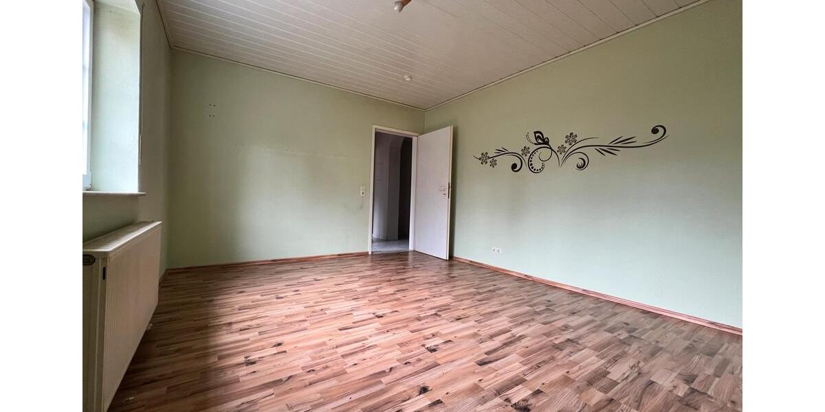 Etagenwohnung Neuberg - 3 Zimmer, 85 m&sup2;, 1.350&euro; | Angebot:26248562