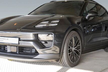 Porsche Macan 12.990 km 83.970 &euro; Frankfurt 60314