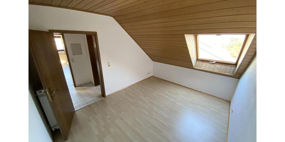 Dachgeschoßwohnung Rödermark - 2 Zimmer, 43 m&sup2;, 580&euro; | Angebot:25611838