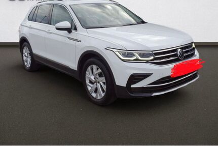 VW Tiguan 112.000 km 23.800 &euro; Frankfurt am Main 60528
