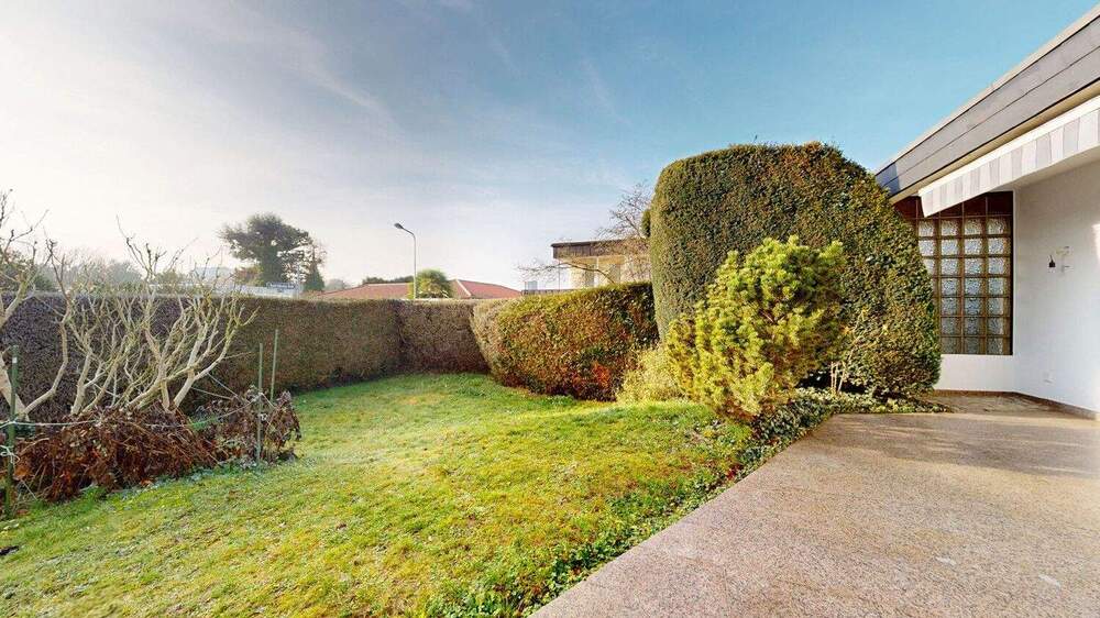 Einfamilienhaus Frankfurt am Main Niederursel - 3 Zimmer, 137 m&sup2;, 1.080.000&euro; | Angebot:25050479