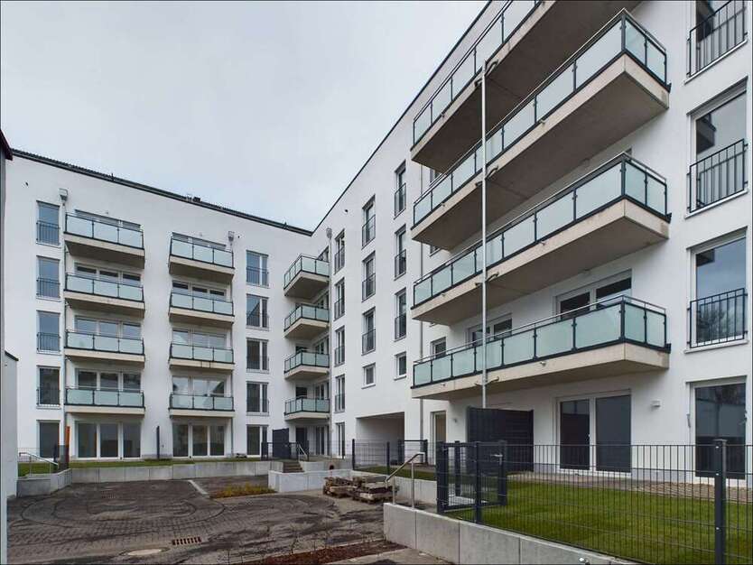Wohnung zum Mieten in Offenbach am Main 1.403 € 72 m²