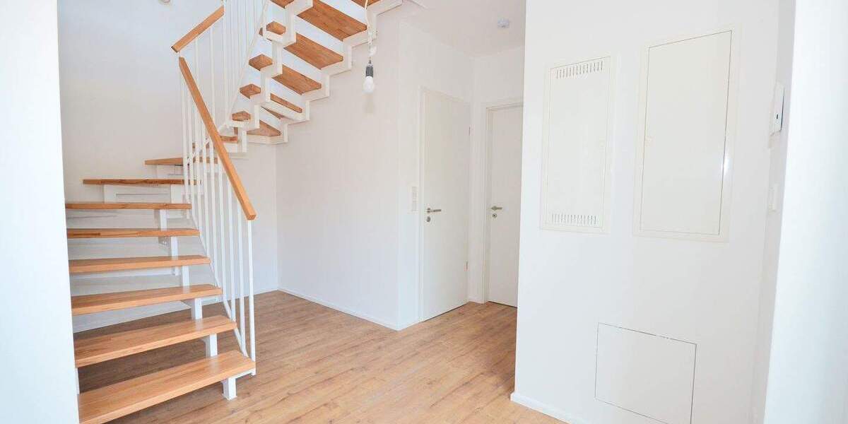 Mehrfamilienhaus, Wohnhaus Neu-Isenburg Isenburg - 5 Zimmer, 173 m&sup2;, 2.550&euro; | Angebot:24687765