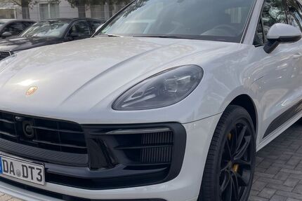 Porsche Macan 42.093 km 55.250 &euro; Frankfurt am Main 60487