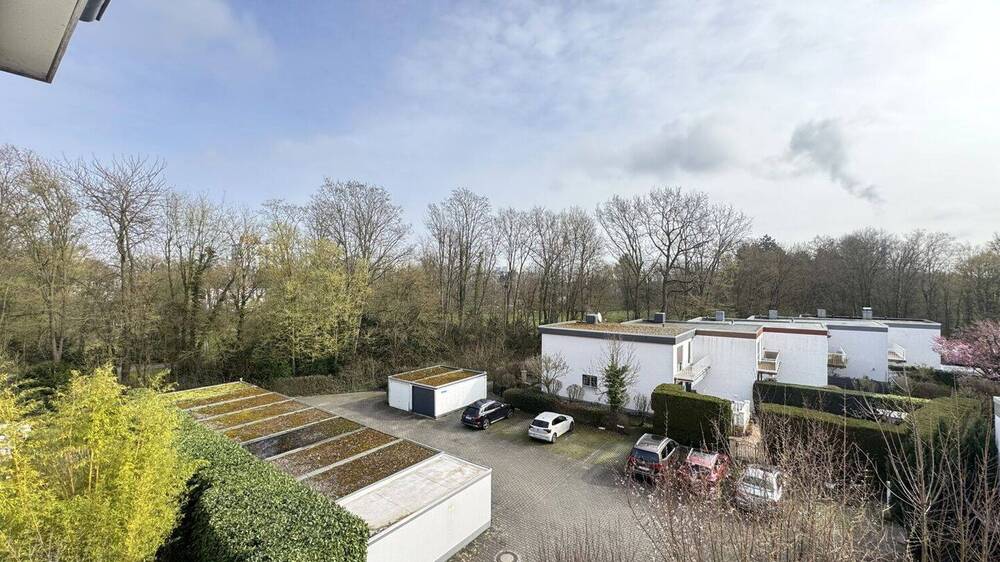 Etagenwohnung Frankfurt am Main Niederursel - 3 Zimmer, 91 m&sup2;, 380.000&euro; | Angebot:25996038
