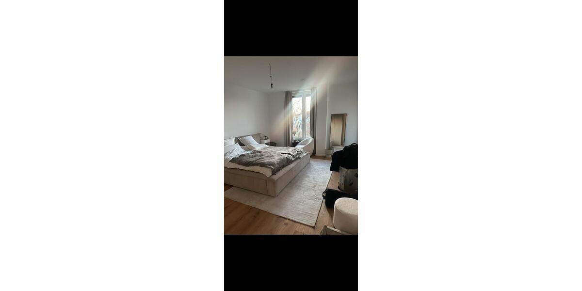 Etagenwohnung Frankfurt am Main Sachsenhausen Süd - 3 Zimmer, 95 m&sup2;, 2.390&euro; | Angebot:26641637