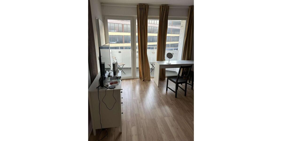 Etagenwohnung Frankfurt am Main Innenstadt - 1 Zimmer, 36 m&sup2;, 1.031&euro; | Angebot:26084470