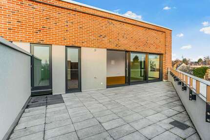 Wohnung zum Kaufen in Frankfurt am Main 686.000 € 96.97 m² 3 zimmer