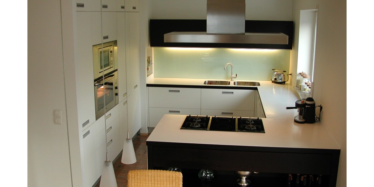 *Wohnkomfort auf allen Ebenen - ruhige Lage - moderne Ausstattung* - Doppelhaushälfte Bad Soden | Angebot:19757407