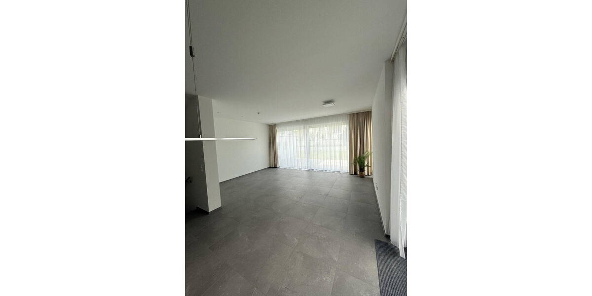 Doppelhaushälfte Bad Homburg Ober-Erlenbach - 6 Zimmer, 185 m&sup2;, 3.850&euro; | Angebot:26483764