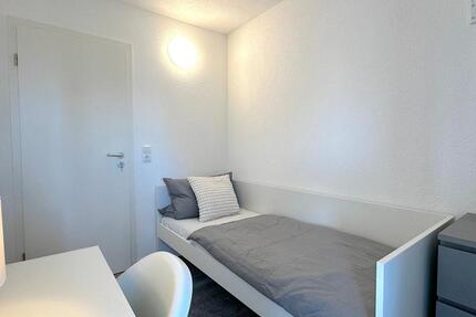 Wohnung Schwalbach am Taunus - 1 Zimmer, 10 m&sup2;, 445&euro; | Angebot:26443565