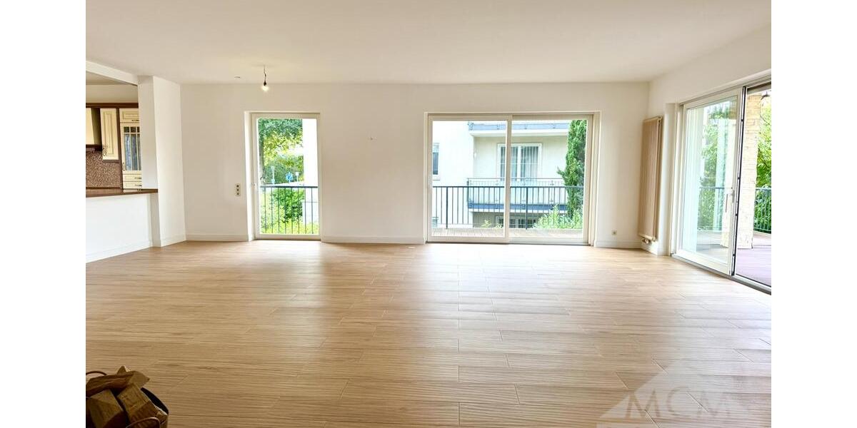 Maisonettenwohnung Frankfurt am Main Sachsenhausen Süd - 5 Zimmer, 230 m&sup2;, 3.800&euro; | Angebot:24874460