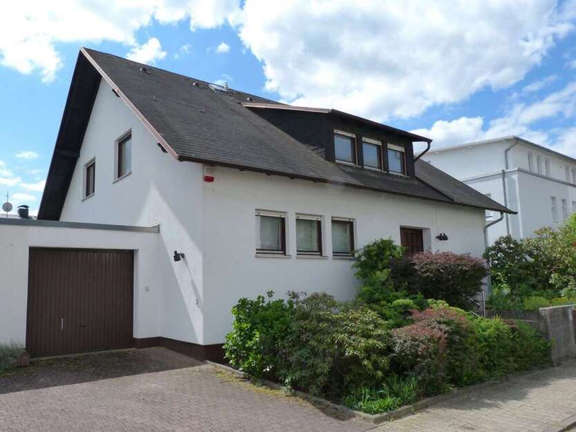 Haus zum Kaufen in Mörfelden-Walldorf 675.000 € 172 m²