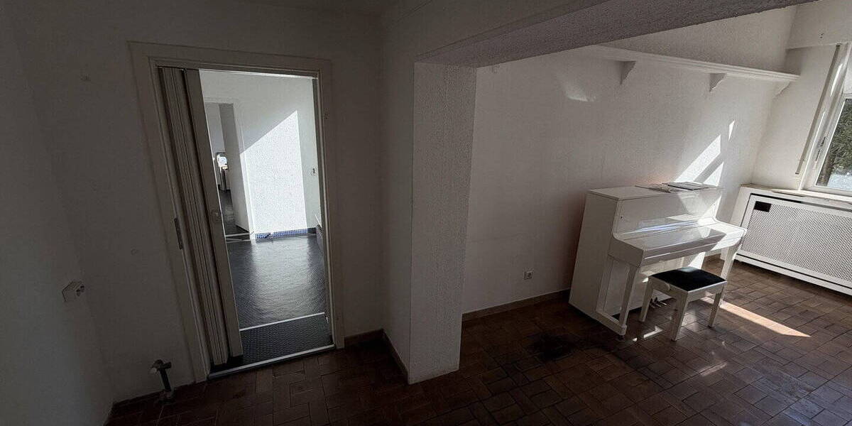 Bungalow Neu-Isenburg Gravenbruch - 5 Zimmer, 90 m&sup2;, 480.000&euro; | Angebot:25969779