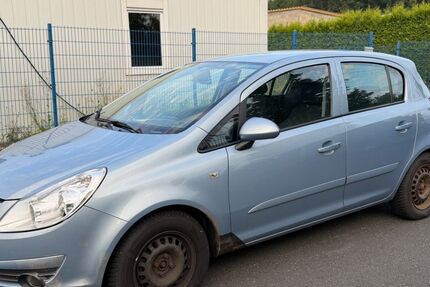 Opel Corsa 99.000 km 700 &euro; Limeshain 63674