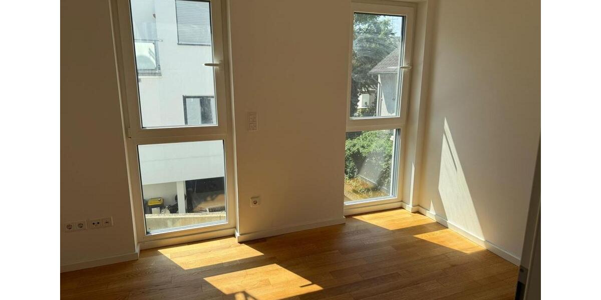 Etagenwohnung Frankfurt am Main West - 4 Zimmer, 113 m&sup2;, 838&euro; | Angebot:24767898