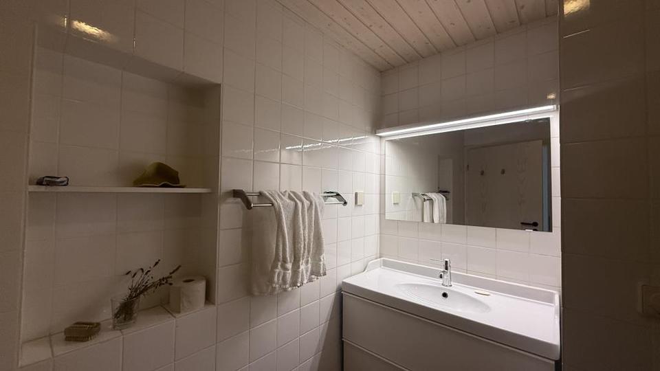 Einfamilienhaus Glashütten - 9 Zimmer, 306 m&sup2;, 3.100&euro; | Angebot:26562046