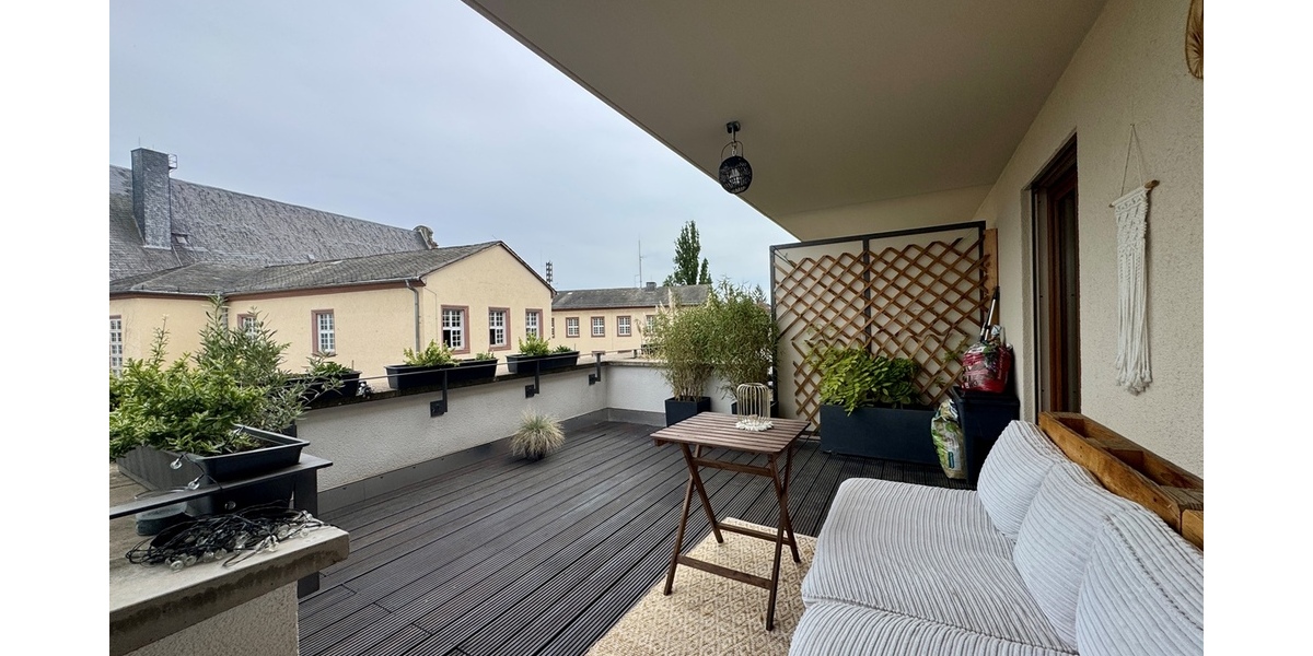 Frankfurt-Höchst: Exzellente und hochwertig ausgestaltete 3-Zimmerwohnung! - Etagenwohnung Frankfurt am Main Unterliederbach | Angebot:26502816