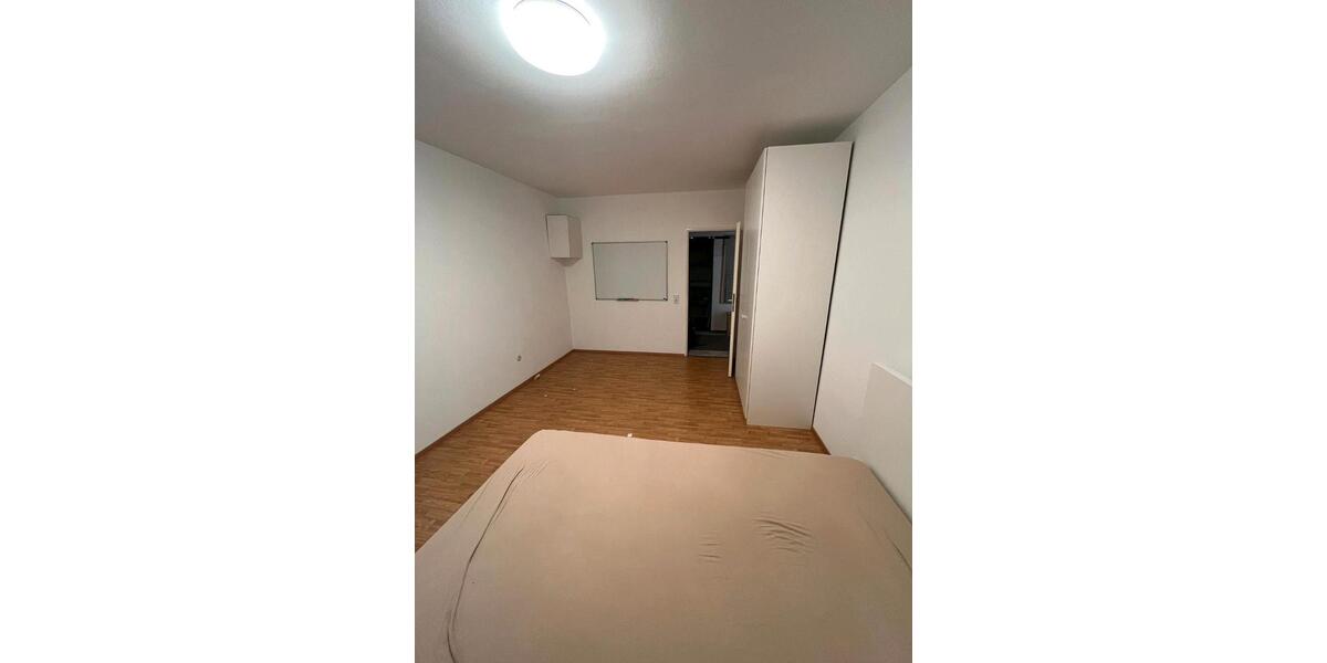 Etagenwohnung Frankfurt am Main Bornheim - 3 Zimmer, 75 m&sup2;, 1.500&euro; | Angebot:26388732