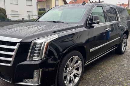 Cadillac Escalade 149.636 km 39.000 &euro; Hanau 63456