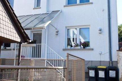 Wohnhaus in ruhiger Lage, Frankfurt Nord 5 zimmer