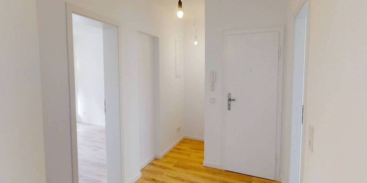 Etagenwohnung Frankfurt Ginnheim - 3 Zimmer, 81 m&sup2;, 1.500&euro; | Angebot:26886494