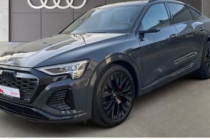 Audi Q8 e-tron 42.202 km 54.950 &euro; Frankfurt am Main 60326