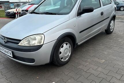 Opel Corsa 110.000 km 2.899 &euro; Dietzenbach 63128