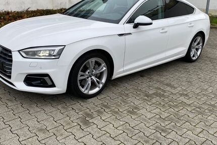 Audi A5 159.000 km 20.999 € Frankfurt am Main 60389