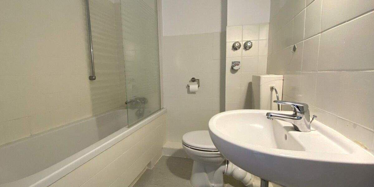 Heusenstamm: Gepflegte 3-Zimmerwohnung mit Garage 3 zimmer