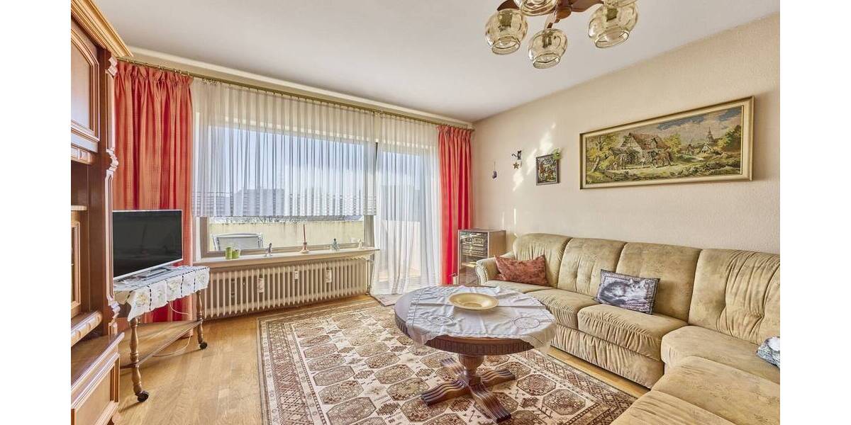 Gepflegte Eigentumswohnung mit Balkon & Garage in Rödermark - Voll möbliert! 3 zimmer