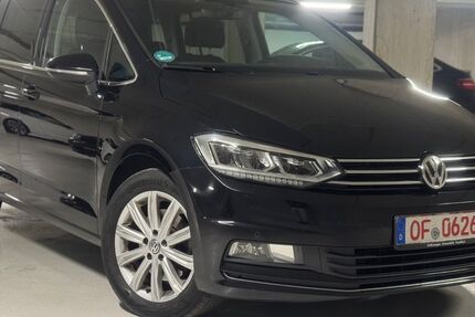 VW Touran 169.870 km 14.970 &euro; Mainhausen 63533