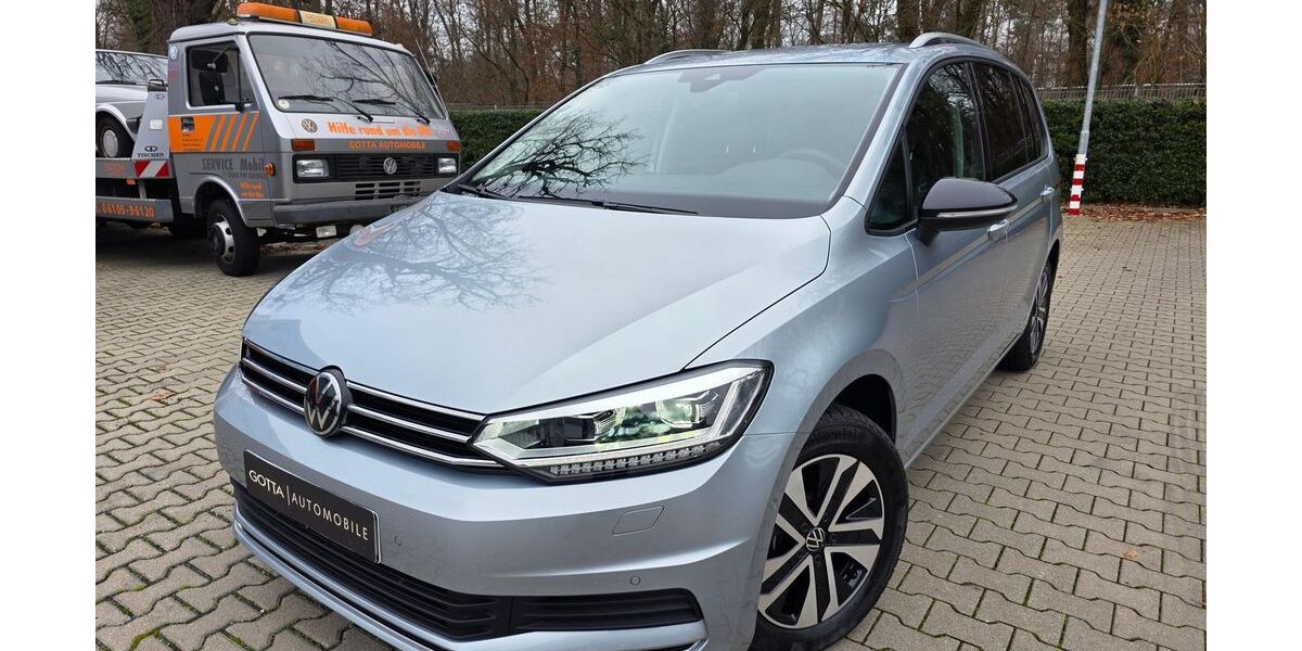 VW Touran 6.000 km 42.950 &euro; Mörfelden-Walldorf 64546
